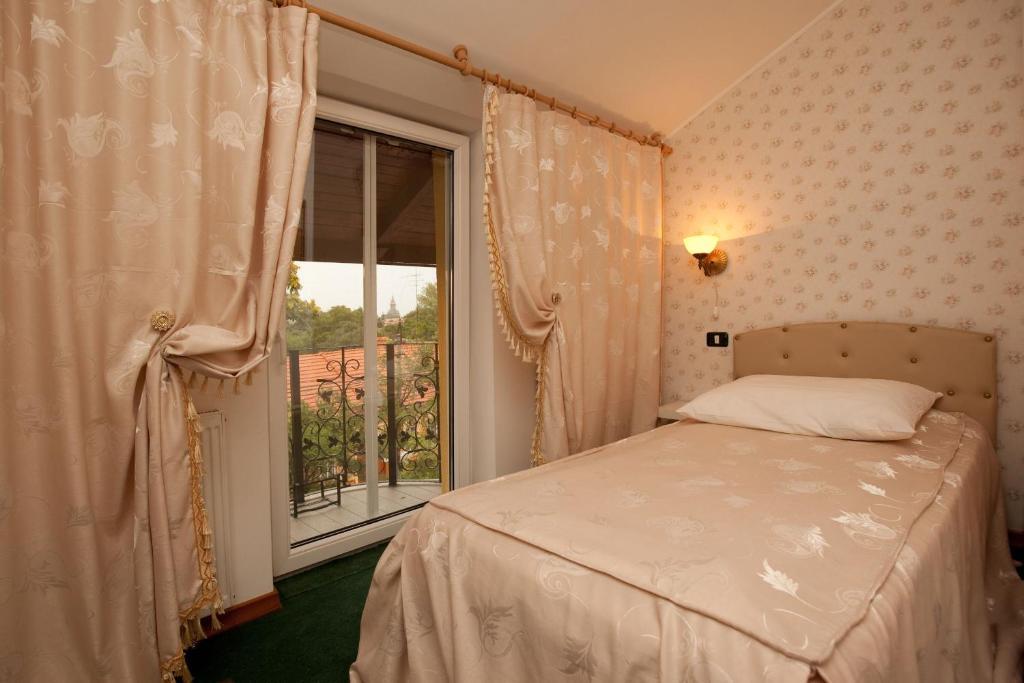 Pension Dinu Residence Timișoara Pokój zdjęcie